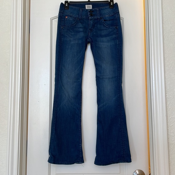 HUDSON original jeans. Excellent conditions size 24. I’m at 25- fit me snuggled - Picture 6 of 9